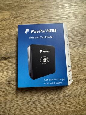 PayPal HERE Chip and Tap Reader - Black